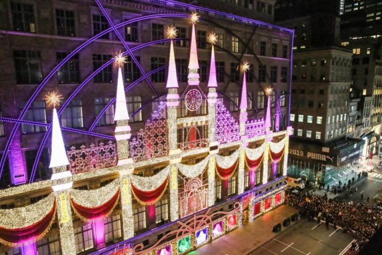 Festive_Lighting