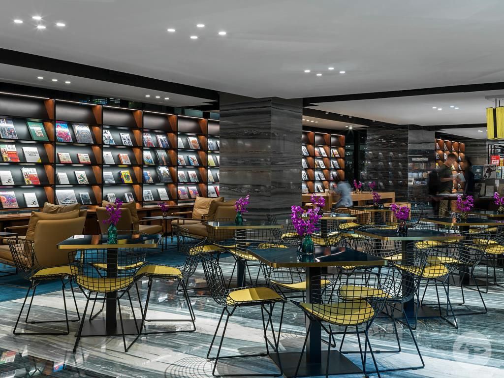 Rendez-Vous Store.
