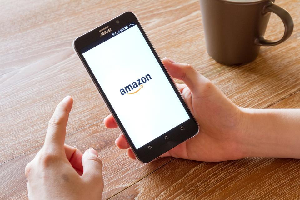 Amazon plots new grocery offering Retail & Leisure International