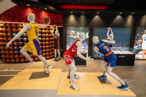Basketball_Concept_Store
