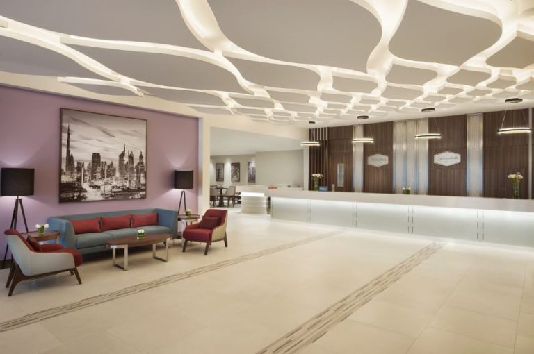 Hampton by Hilton