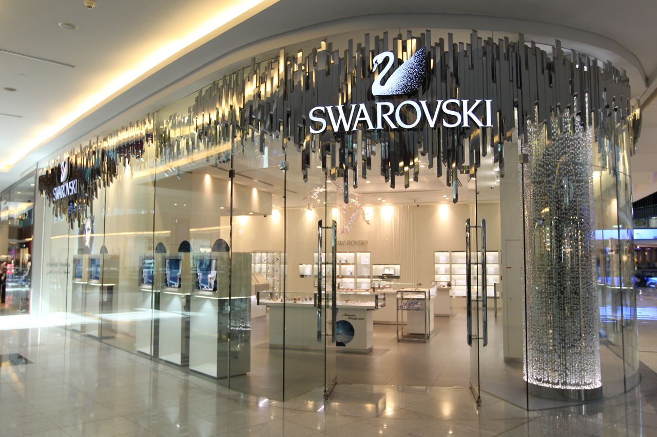 Swarovski opens Edinburgh Fort Kinnaird 