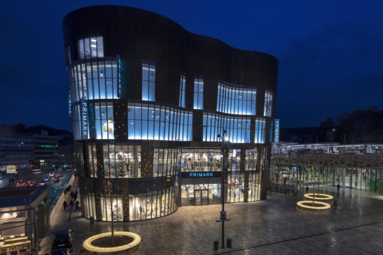 CREATING WUPPERTAL’S MOST IMPORTANT POST-WAR URBAN TRANSFORMATION AT CITY PLAZA