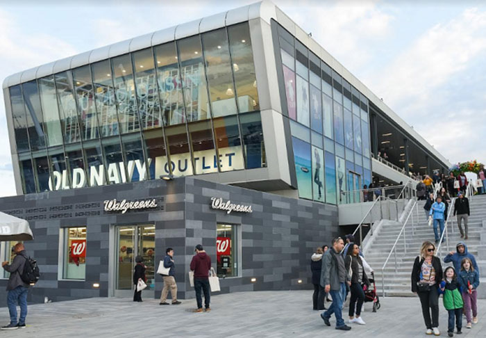 Empire Outlets
