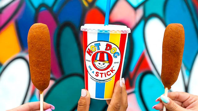 Hot-dog-on-a-stick