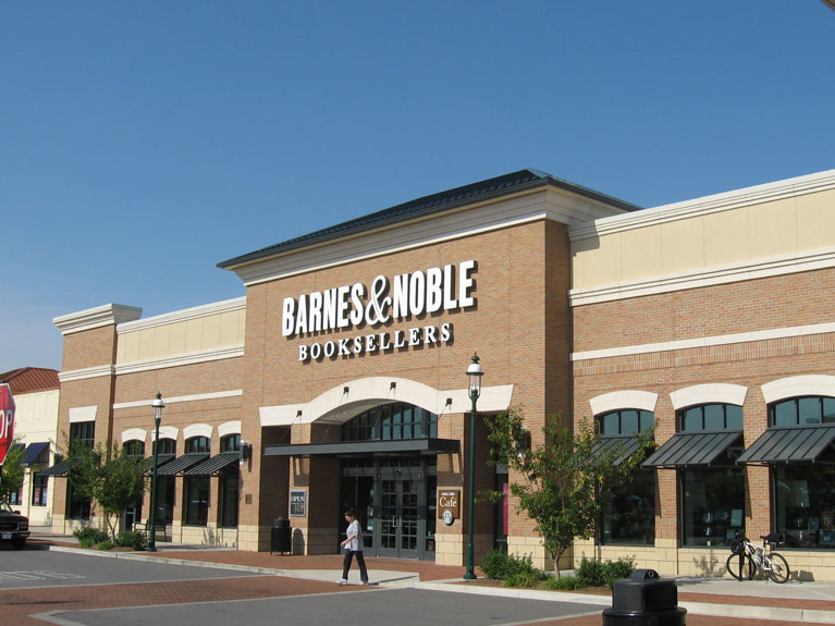 Barnes & Noble College