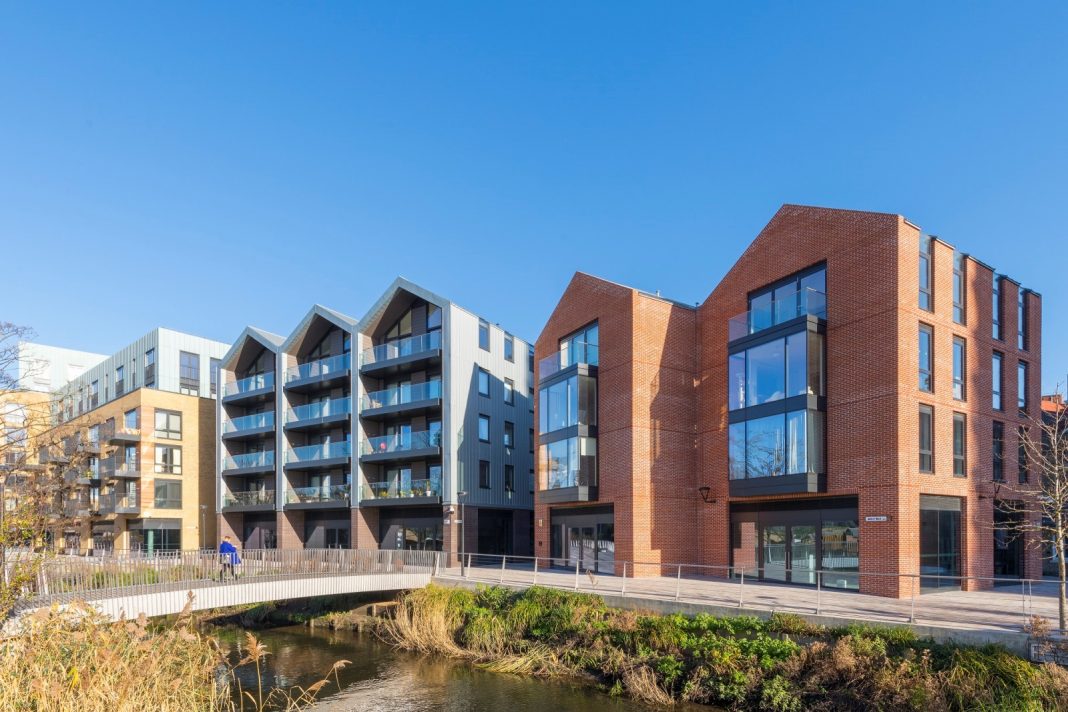 Ram Quarter on the banks of the River Wandle (med)