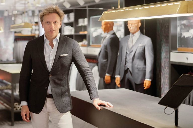 Suits Supply