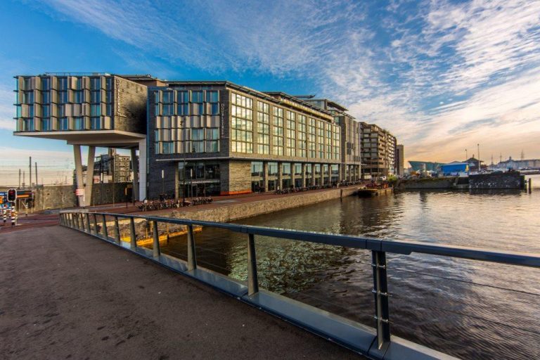 rsz_hilton_doubletree_amsterdam_central
