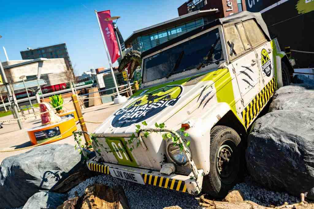 Liverpool ONE - Jurassic Invasion 1[1]