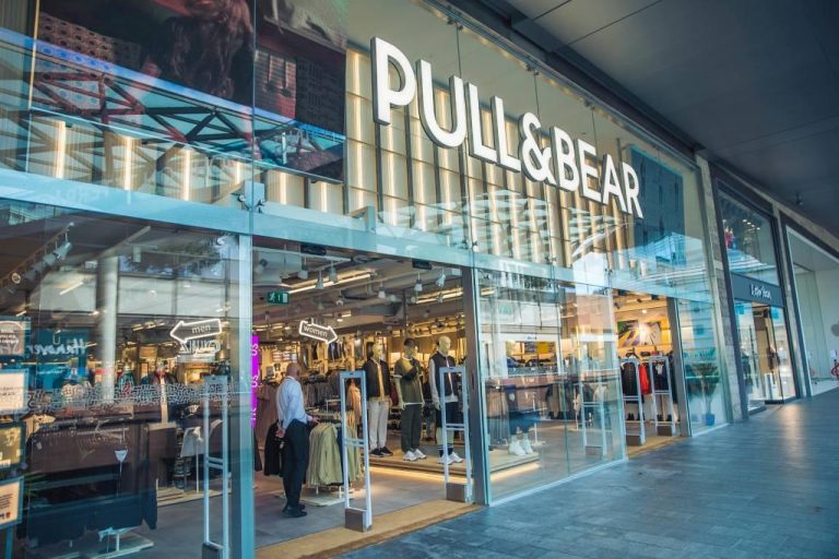 Liverpool ONE - Pull&Bear 1