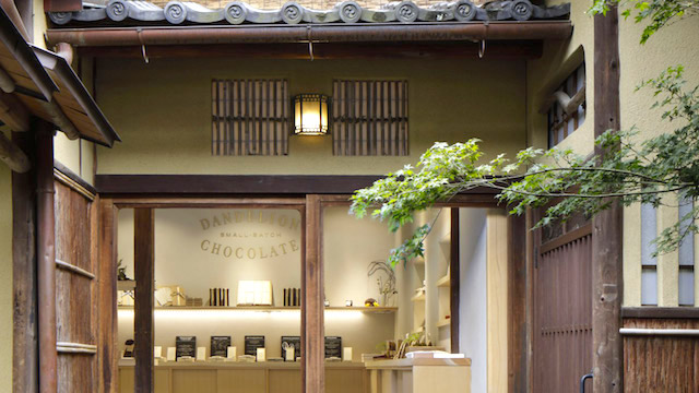 Fumihiko Sano Studio creates Chocolate Cafe in Kyoto