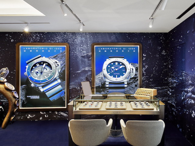 Panerai-Hong-Kong-Harbour-City-Pop-Up-Store-Interior-05