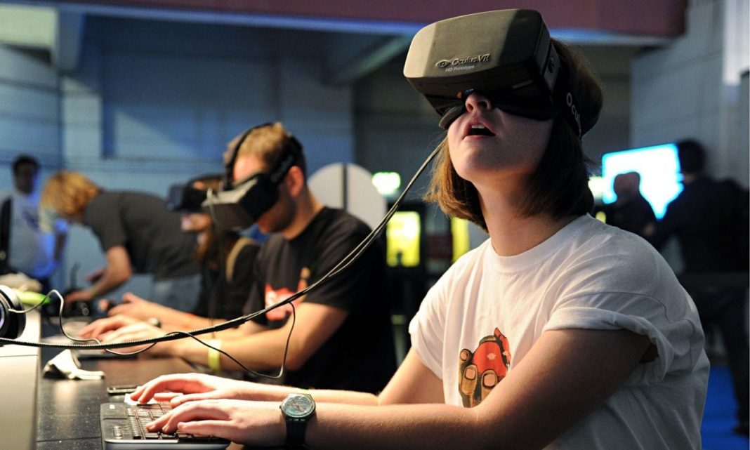 VR