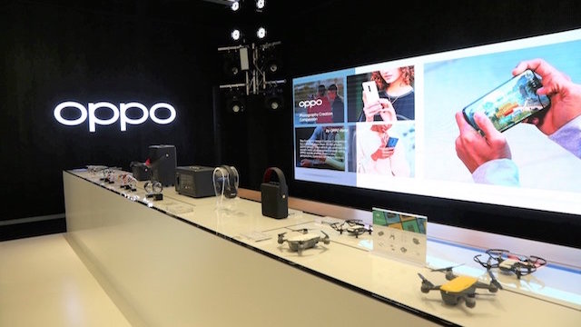 Seven_Oppo