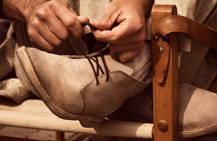 Clarks to call in management consultants to conduct review
