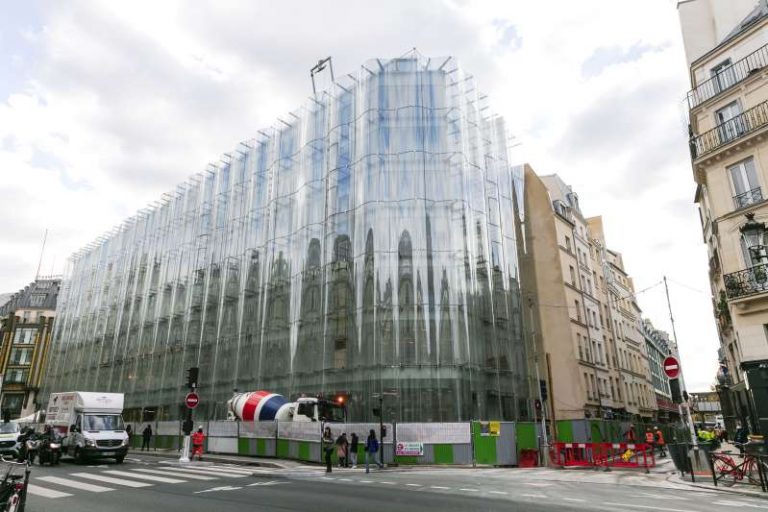 Europe’s richest man set to spend $1 billion on La Samaritaine