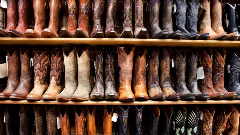 Boot Barn looking to expand