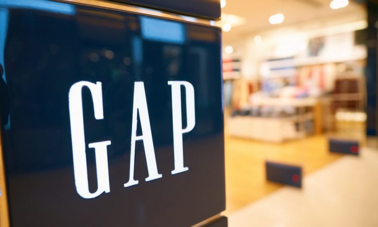 GAP are set to close 230 stores
