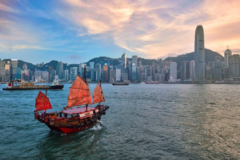 No positive outlook likely for Hong Kong-based retailers
