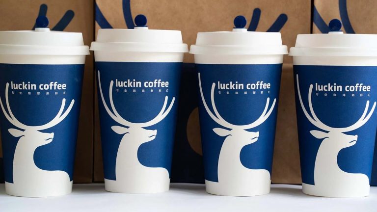 Luckin Coffee moves into the vending-machines market