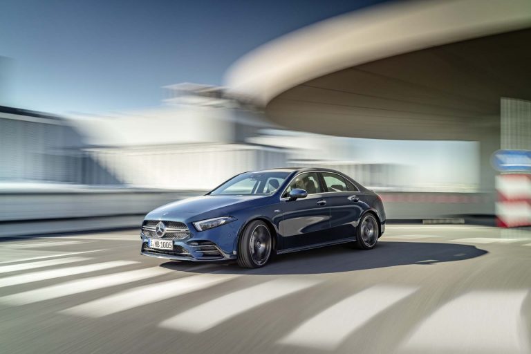 Mercedes-Benz India Dealerships to cross the 100 mark in 2020