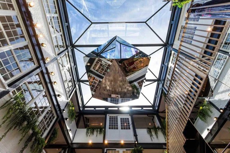 Luxury womenswear retailer The Shop at Bluebird to close