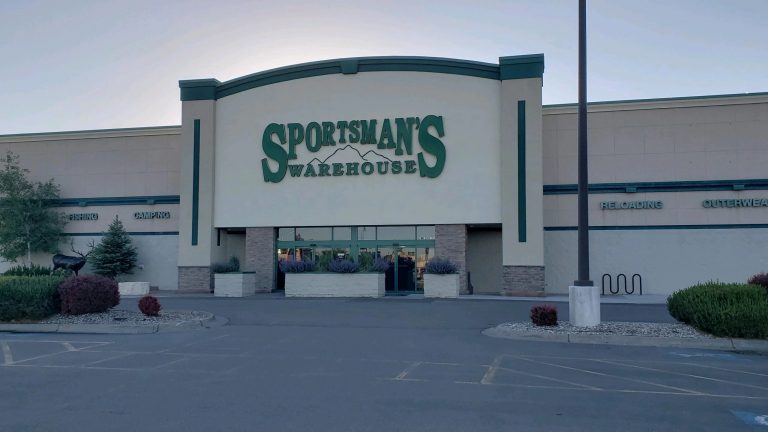 Sportsman’s Warehouse to expand