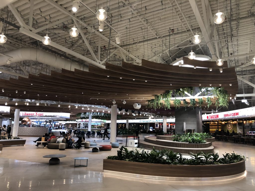 Ikea-Mega-belaya-Dacha-Food-Court