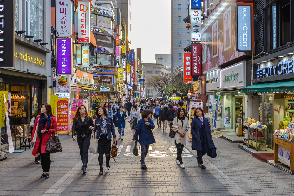 Korea Retail Sales Decline In March Amid The Pandemic Retail korea-retail-sales-decline-in-march-amid-the-pandemic-retail