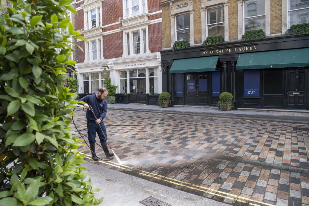 Covent Garden Prepares to re-open