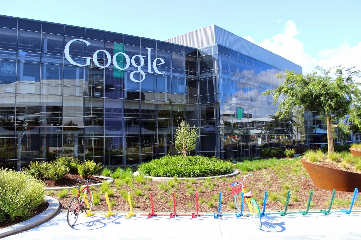 Google-HQ-e1518800521672