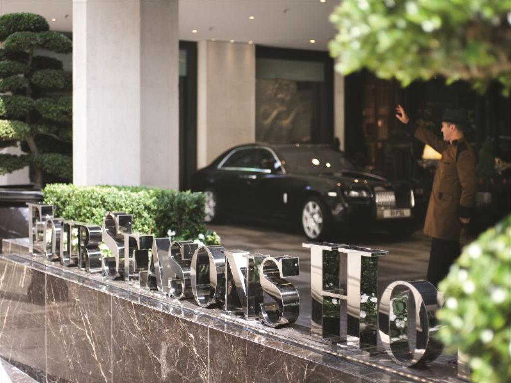 FOUR_SEASONS_PARK_LANE2