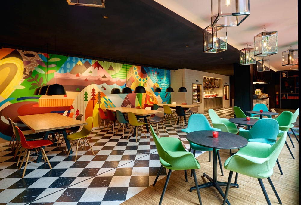 citizenM - Breaking the Mould 4 Paris-Gare-de-Lyon-cloudM-CitizenM_GDL_FR-0258