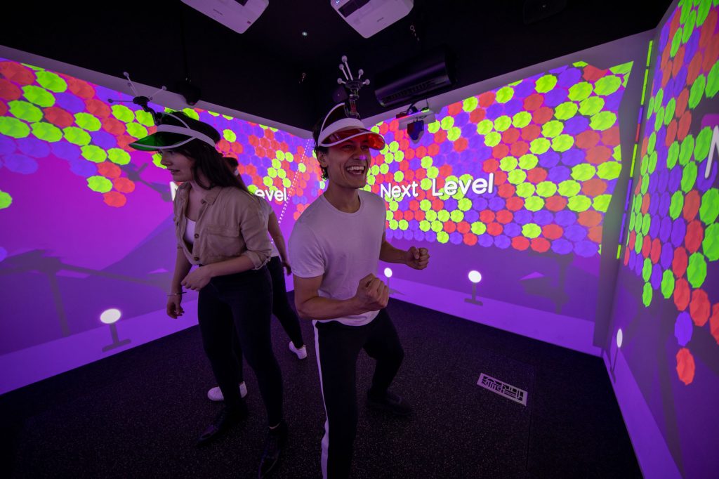 ELECTRIC GAMEBOX Retail & Leisure International