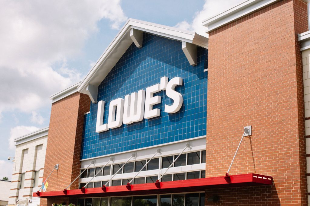 Lowe’s to Open First Texas Outlet Retail & Leisure International