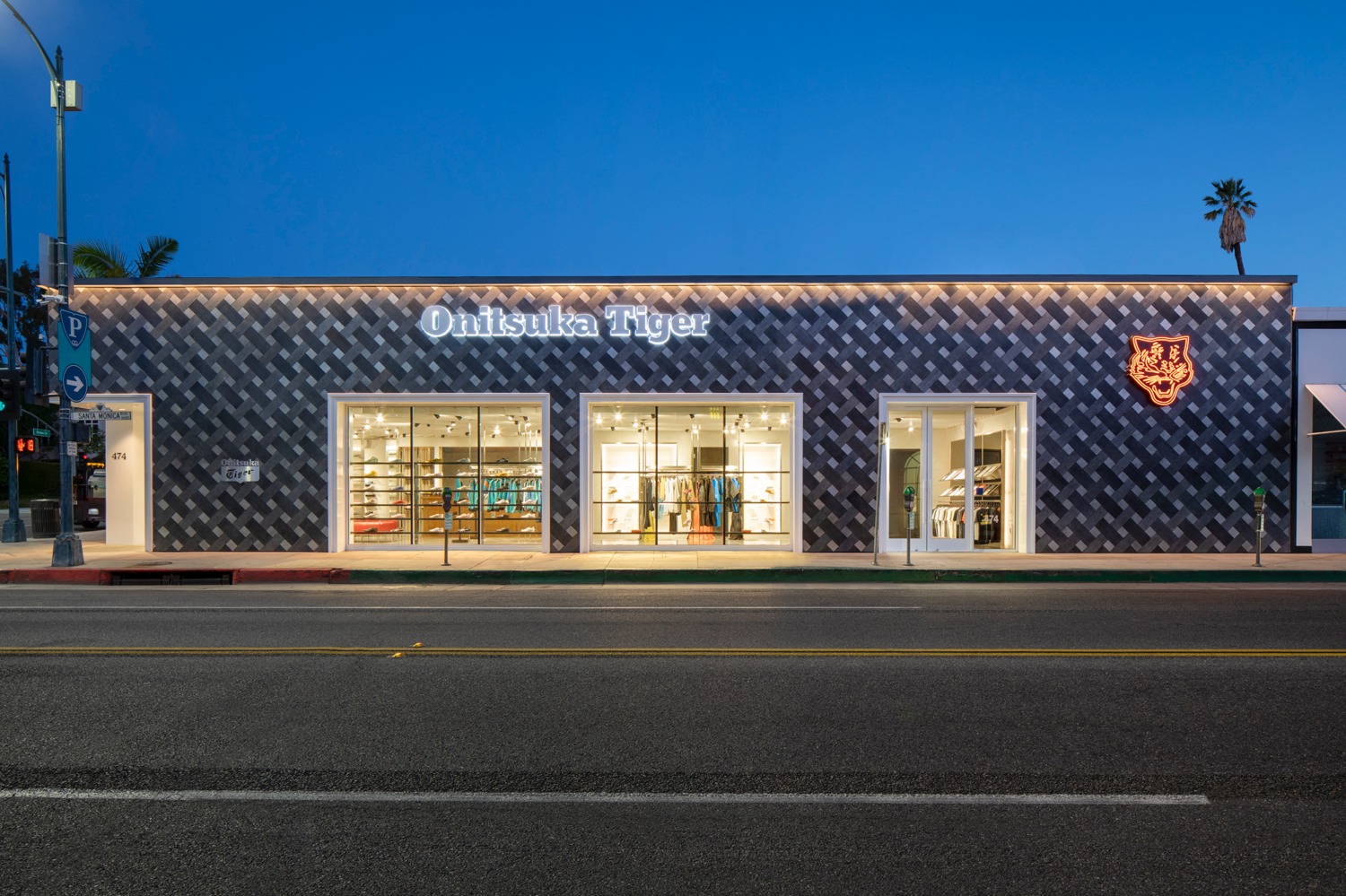 onitsuka tiger store in okinawa