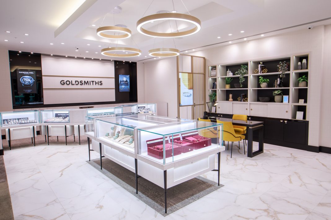 Goldsmiths, The Trafford Centre. credit: leeboswellphotography.com