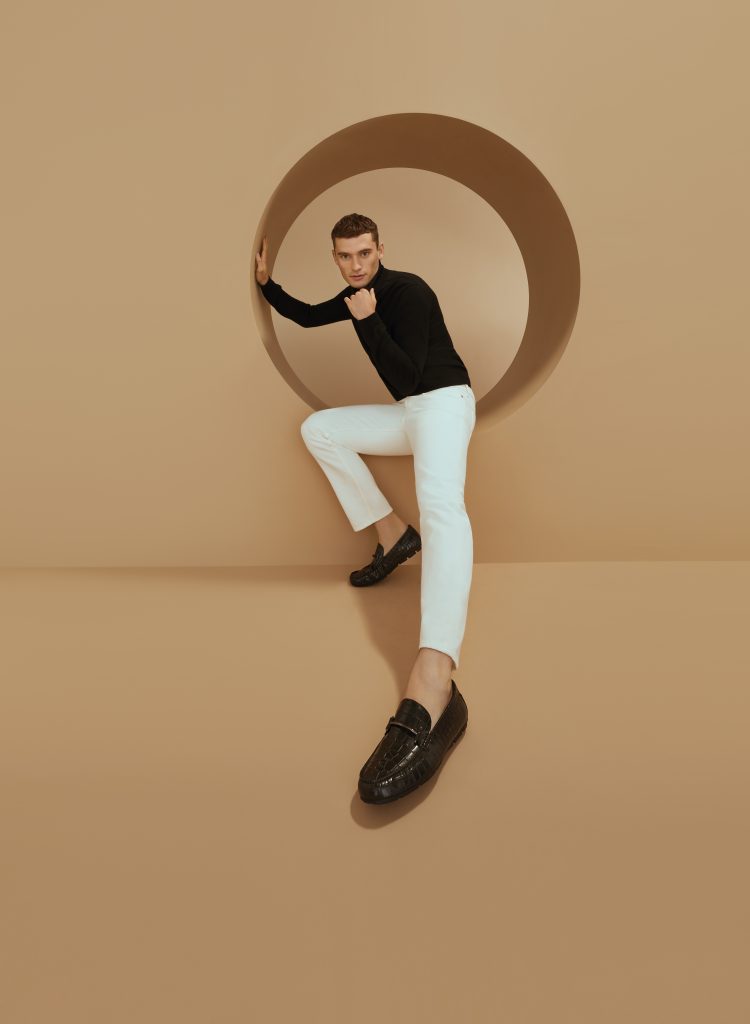 DI_AW21_MENS_BEYOND_BLACK (Dec Jan 2021)