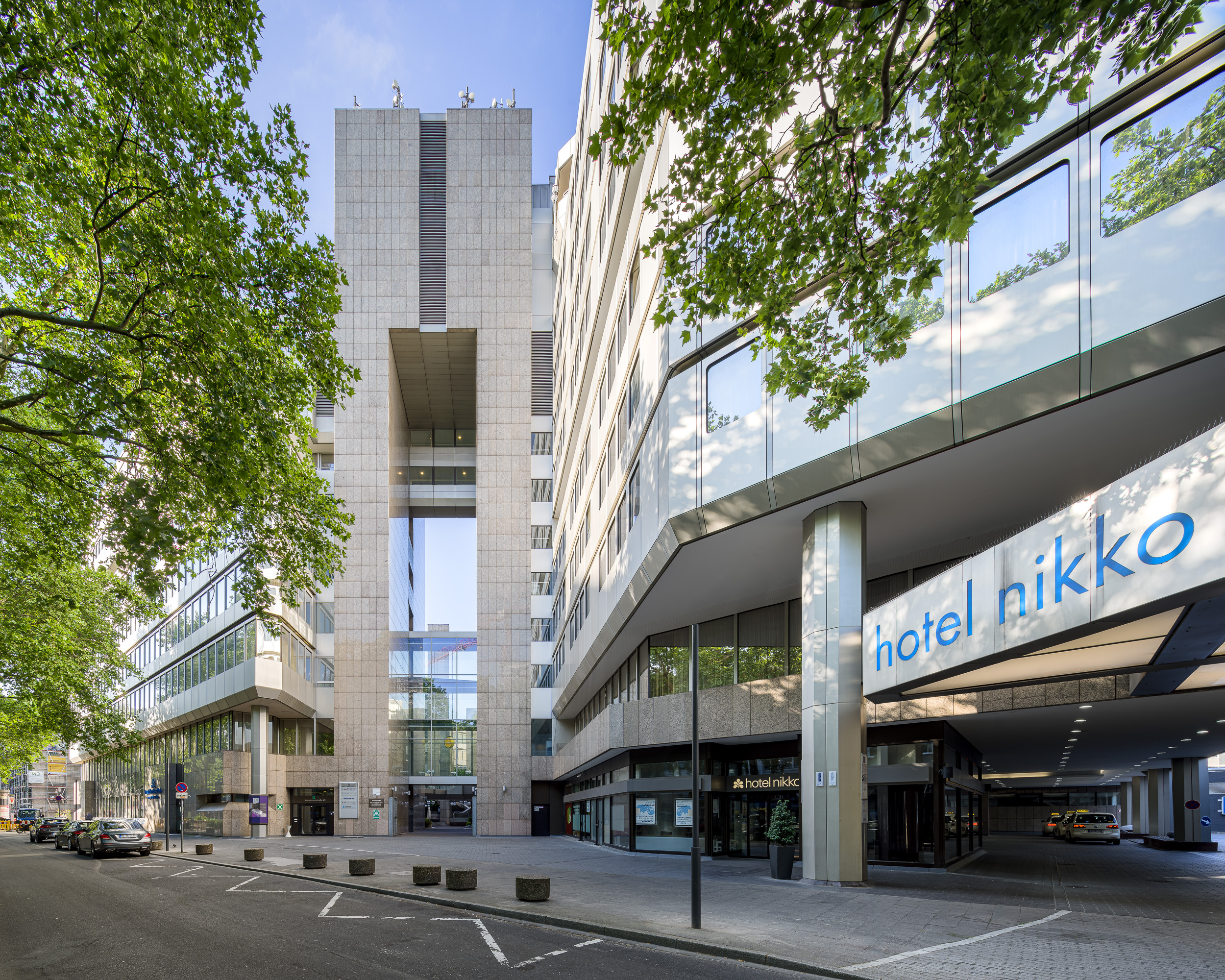 Art-Invest Real Estate ManagementGmbH & Co. KG_Nikko-Hotel Düsseldorf