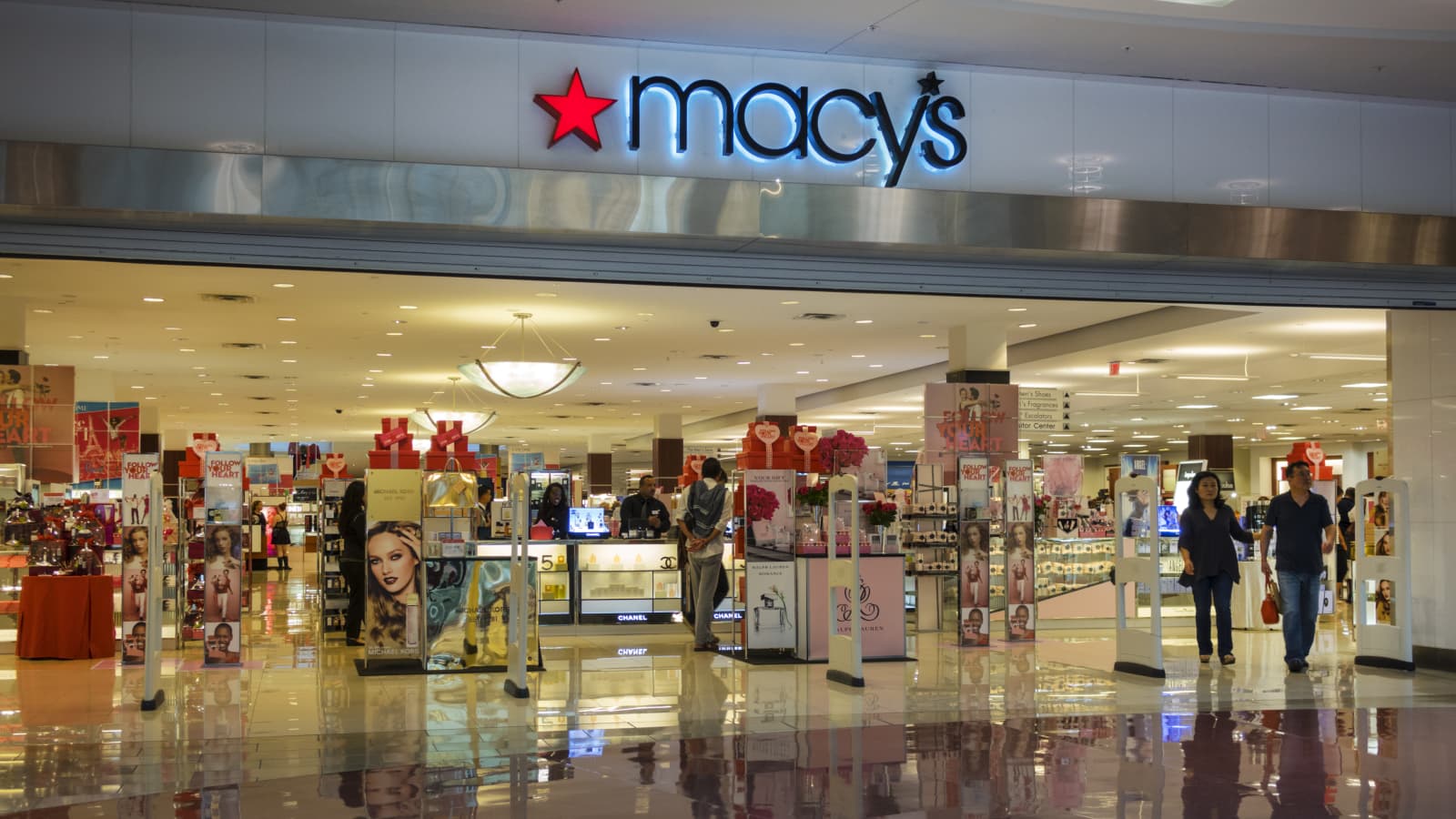 Macy’s Makes 5bn Commitment Retail & Leisure International