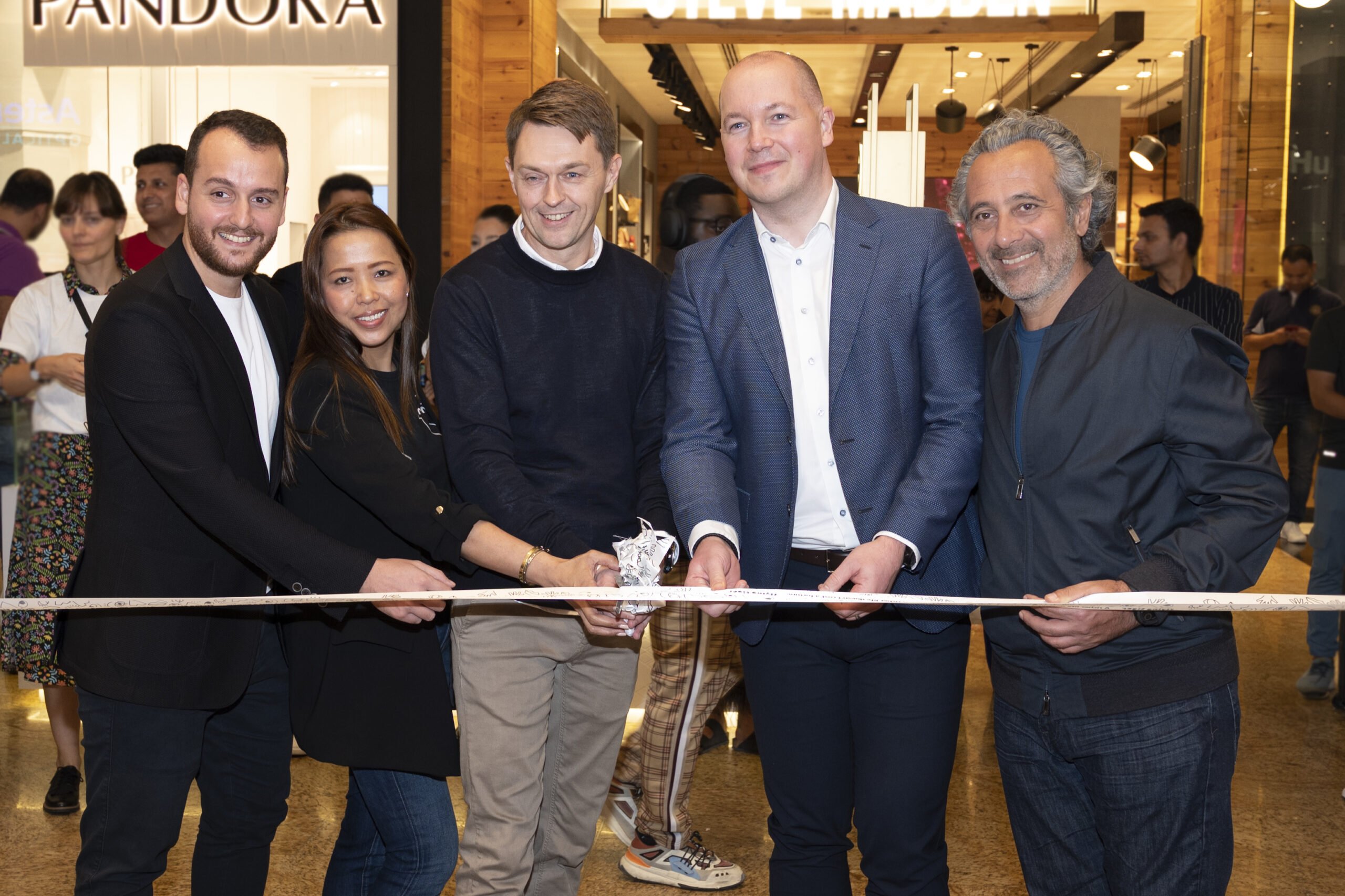 Flying Tiger Ribbon Spring Flying Tiger Copenhagen Adds New Site | Retail & Leisure International
