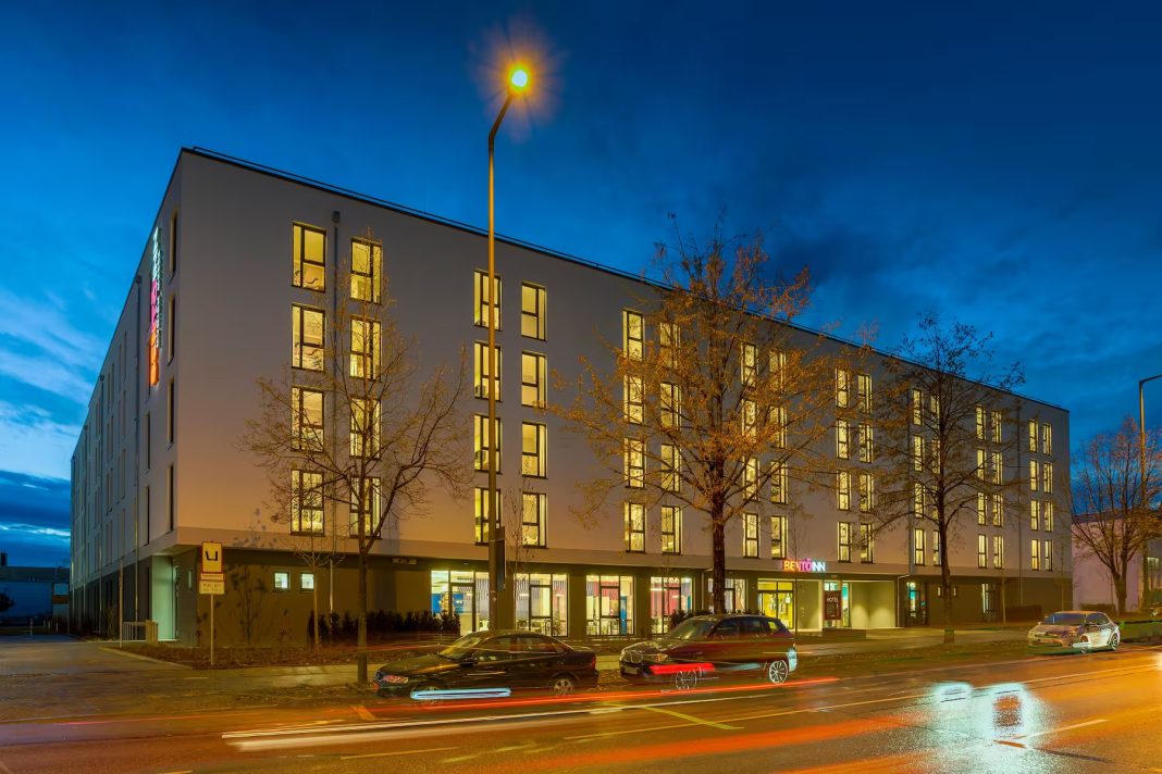 Wyndham-Opens-Flagship-Ramada-Encore-in-Munich.
