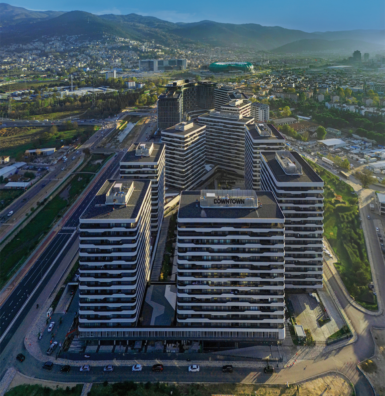 DEC 2024/JAN 2025 – DownTown Bursa