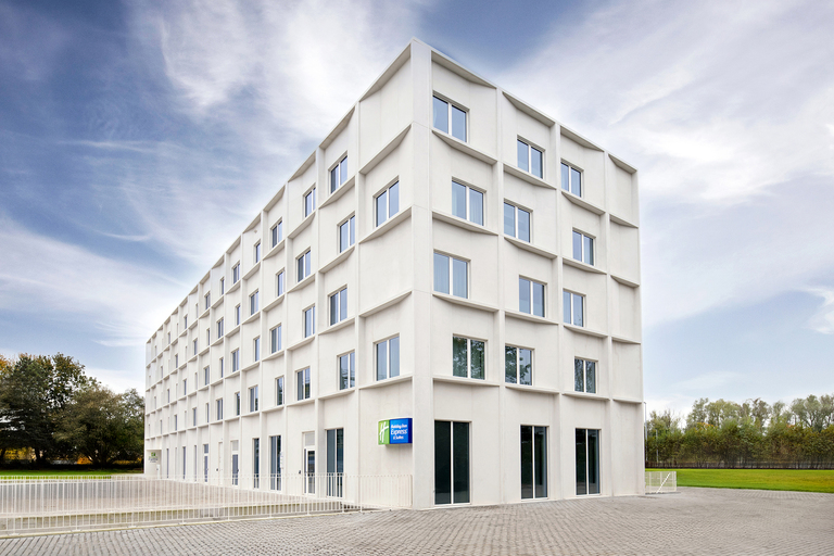 Aimbridge EMEA Opens Ghent Site