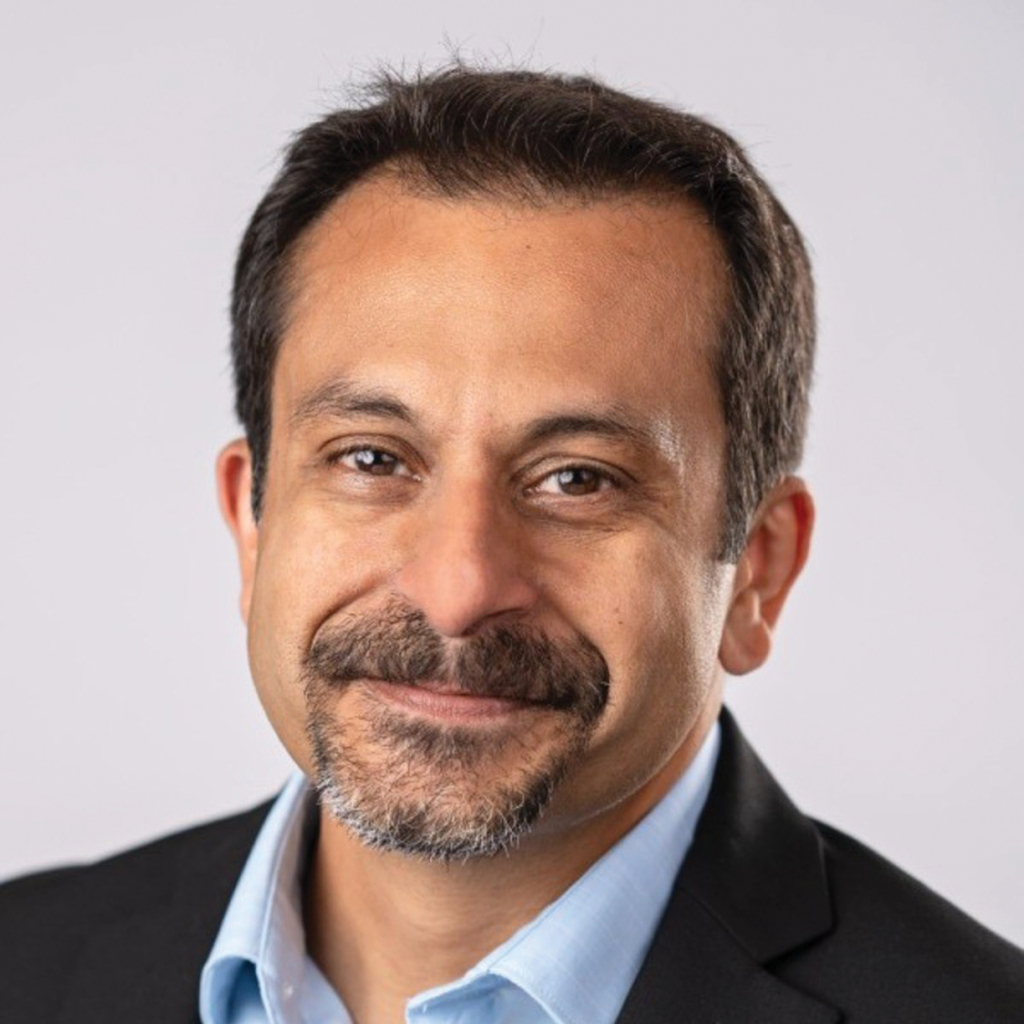 Technology Insight - How to Make Tech Rollouts Work 1