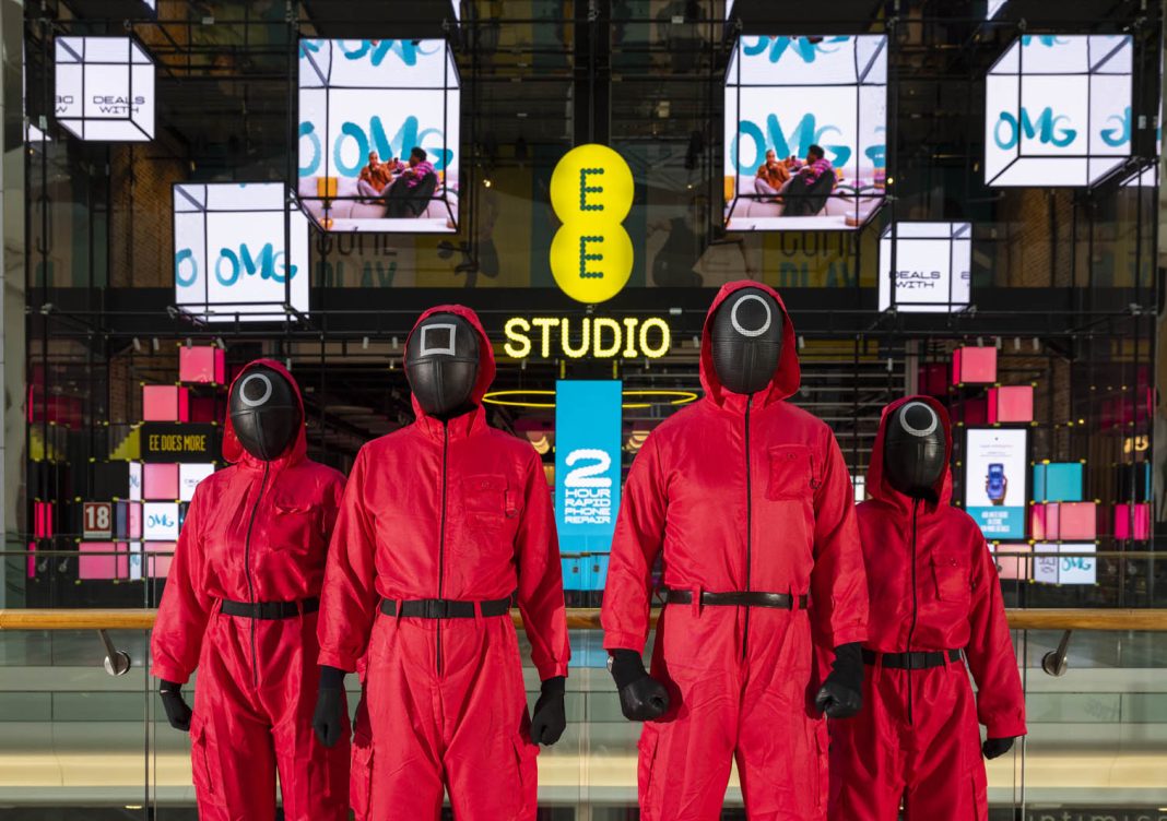EE's flagship Studio in Westfield London will host a weekend of Squid Game 2 events in the Gaming Zone