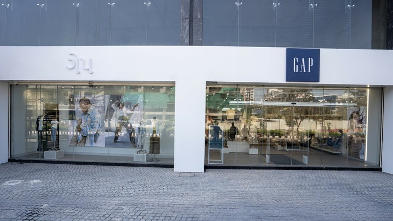 Reliance Retail Opens India Gap Store