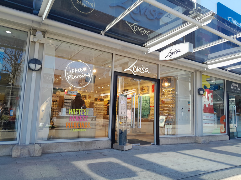 Junction 32 Unveils New Opening