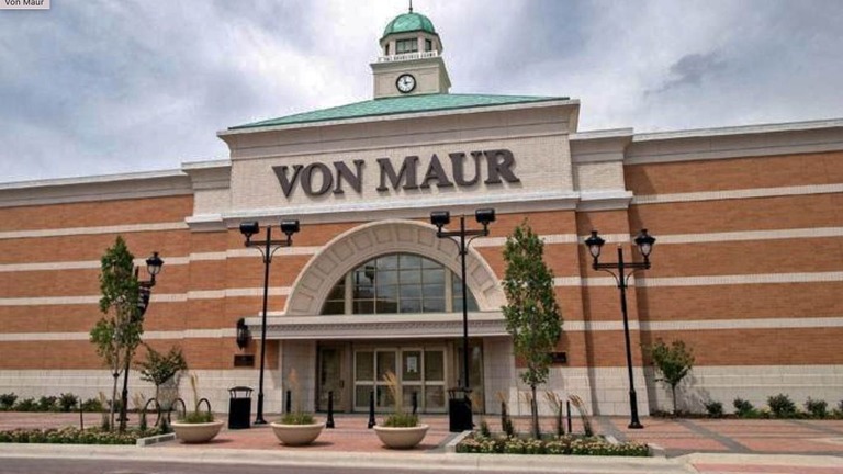 Von Maur Expands into New State